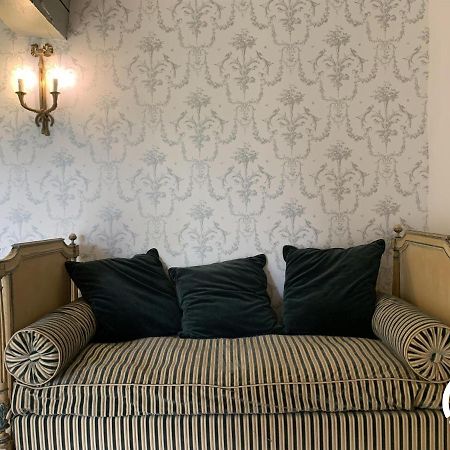 Chateau De Gardes Bed and Breakfast Castin Exteriör bild
