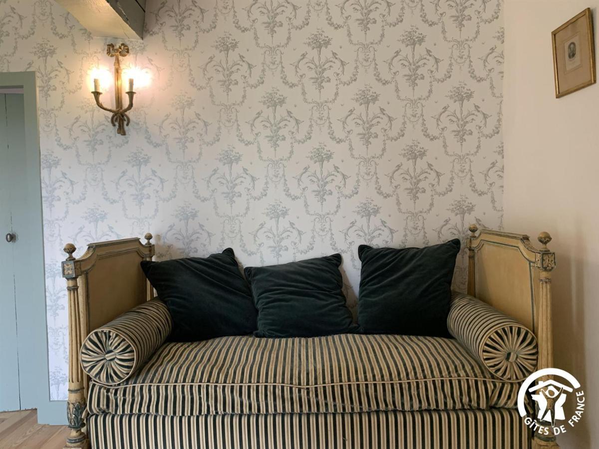 Chateau De Gardes Bed and Breakfast Castin Exteriör bild