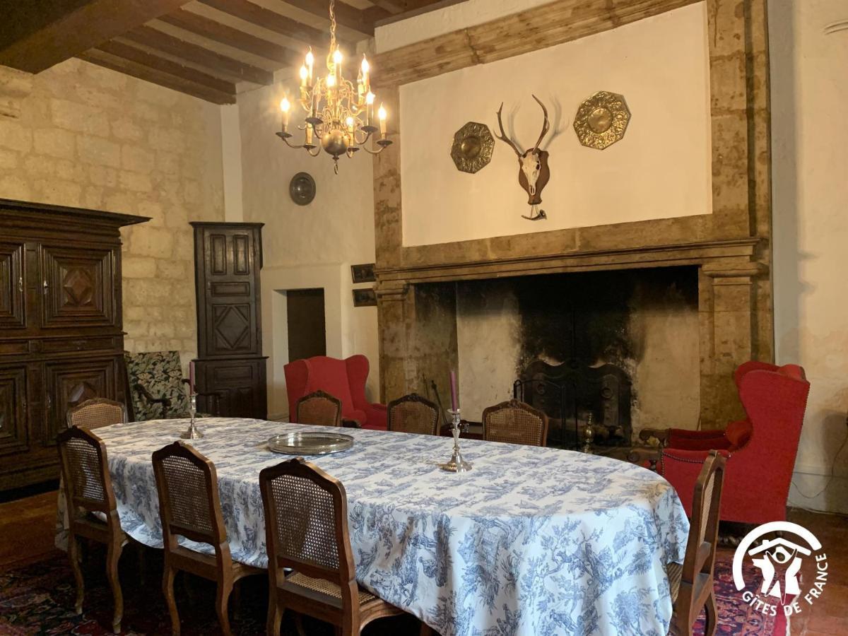 Chateau De Gardes Bed and Breakfast Castin Exteriör bild